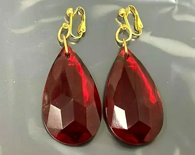 Vintage Dark Red Acrylic Lucite Dangling Large Gold Tone Clip On Earrings • $35