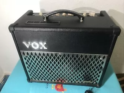 VOX Valve Tronic Amplifier (VT15)  • £139.99