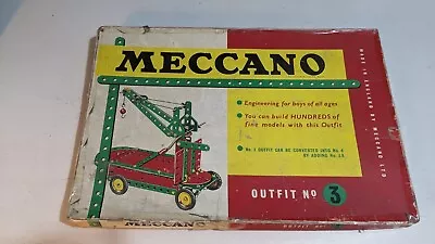 Vintage 1960s Meccano Set - Outfit No. 3 - Lots Of Bits • £27