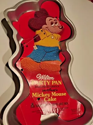 Vintage 1978 Wilton Mickey Mouse Cake Pan Full Body Walt Disney • $20.56