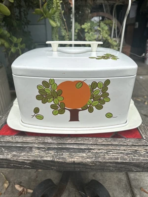 $45.99 • Buy Vintage Ransburg 1970s Oranges Tin Snap Together Cake Carrier MCM