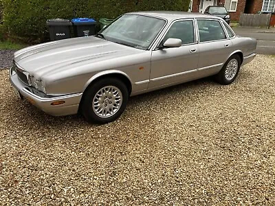 Jaguar XJ8 (x308) - V8 3.2 Only 46k On The Clock! Mint Condition! • £5900