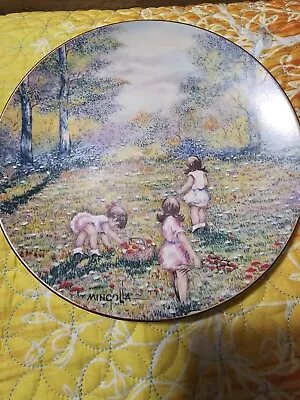 Picking Flowers Collectors Plate By Dominic Mingolla Calhouns Collectors 1977 • $18