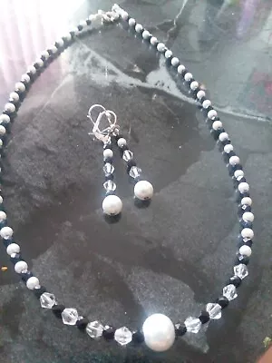 Vintage Black And White Pearl And Crystal Necklace And Earrings  Set • $21