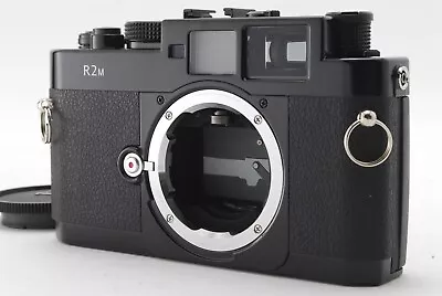 Near Mint Voigtlander BESSA R2M Black 35mm Rangefinder Film Camera From Japan • $1549.99