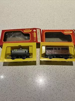 Hornby 00 Gauge X2 Tank/cattle Wagons Very Good Condition  • £17