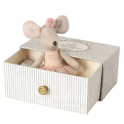 New Maileg Little Sister Dancing Mouse In Daybed • $49.99