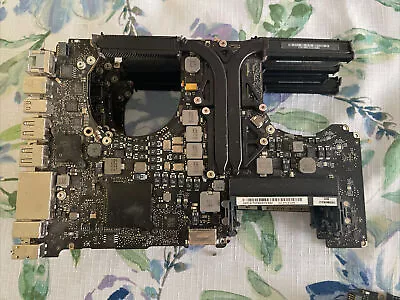 MACBOOK PRO A1286 LATE 2011 15  I7 2.2GHz LOGIC BOARD 661-6160 820-2915 AS-IS • $40