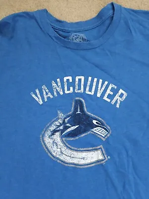 Vancouver Canucks Mens XL Blue T Shirt Soft • $19.99
