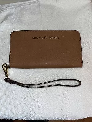 Michael Kors  Wallet Tan Leather IPhone  Phone Case Wristlet • $49.99