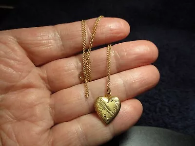 Vintage 14K Gold Filled Floral Heart Photo Locket Necklace With 18  GF Chain • $32