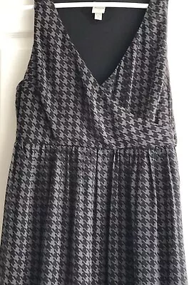 Women's MERONA Sleeveless Summer Dress Grey & Black Sz Large Machine Washable • $8.99