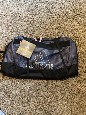 $29.99 • Buy Womens Adidas Defender Iv Small Duffel Bag 20.5”x11.75”x11 