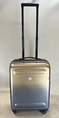 VICTORINOX Etherius Gradient Global Carry-On Spinner Exp Suitcase LUGGAGE 602215 • $195