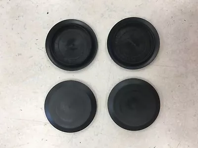 4 Pack Brand NEW Genuine Niagara Flexible 1-1/2  Black Plastic Hole Plugs S1415 • $4.75