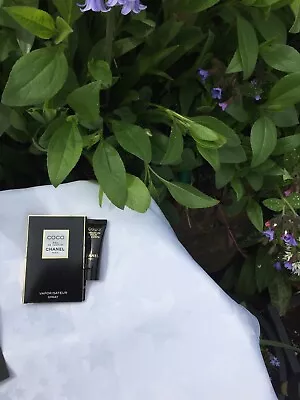 £35 • Buy Chanel Assorted Chanel Samples + Hard Back Book No5 Truly Exceptional Fragrance