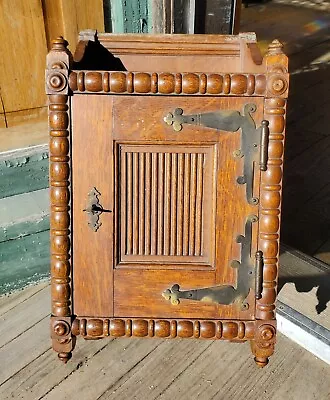 Victorian Quartersawn Oak Medicine Cabinet • $575