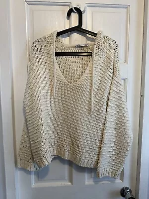 Zara Cream Knitted Hoodie Size M • £4.99