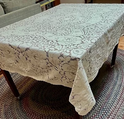 66x80  Off-white Quaker Lace Tablecloth/Ornate Floral Theme/Picot Edges Scallop • $12