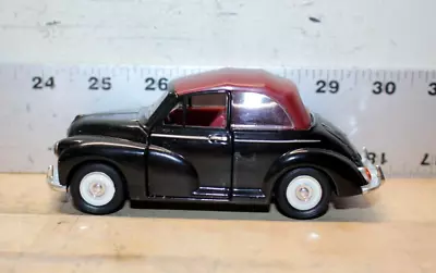 Saico 1956 Morris Minor 1000 Scale 1:26 Black With Burgundy Pull Back Action Car • $11.99