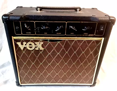 Vox VR 15 Valve Reactor Guitar Amplifier - Pathfinder  Style • $35