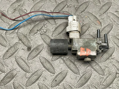 $41.65 • Buy TOYOTA TRUCK 4RUNNER 3vz 22re VSV VACUUM SWITCH VALVE 184600-0510 AC IDLE UP