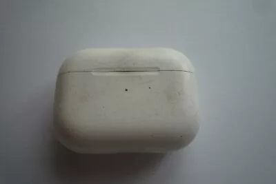 $80.98 • Buy Genuine Original Apple AirPods Pro White Charging Case