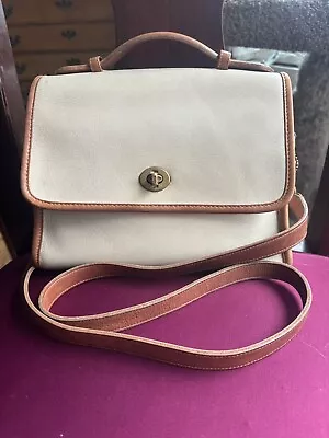 LOVELY Vintage Coach Leather Crossbody/purse No 025-0022  CLASSY • $102