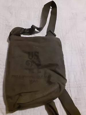 Vintage US Military Field Protective  Gas Mask Bag M9A1 Official Collectible   • $19.99