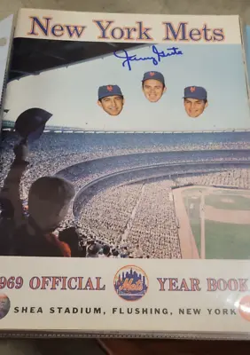 1969 MIRACLE NEW YORK METS OFFICIAL YEARBOOK   Jerry Grotey Sig • $111.20