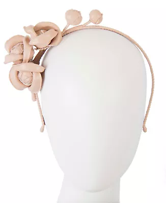 $78.96 • Buy Nude Leather Flower Winter Racing Fascinator By Max Alexander. RRP: $119.95