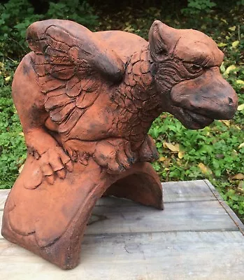 £64.99 • Buy Griffin Gryphon Half Round Roof Finial Decorative Ridge Tile Frost Proof Stone