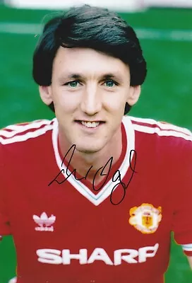 Peter Davenport [Manchester United] Signed 12x8 Colour Photo • $1.23