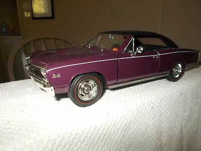 Ertl-1967 Chevelle Ss 396 2-dr Hard Top 1/18 • $58