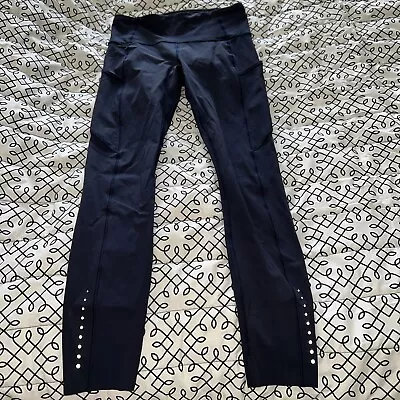 Lululemon True Navy Blue Fast Free High Rise Crop II Nulux Size 6 • £8