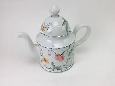 Villeroy Boch ALBERTINA Coffee Pot With Lid Beautiful Condition 8  High • $49.95