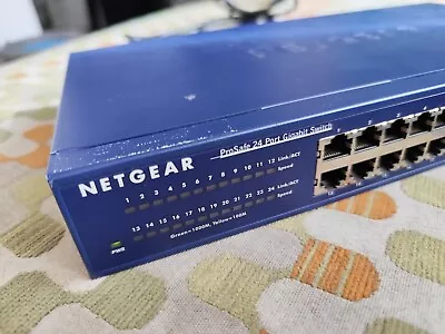 NETGEAR ProSafe JGS524 24 Port 1000 Mbps Gigabit Switch • £9.99