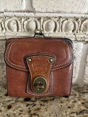 Vintage Coach Leather Turnlock Small Wallet Red • $48