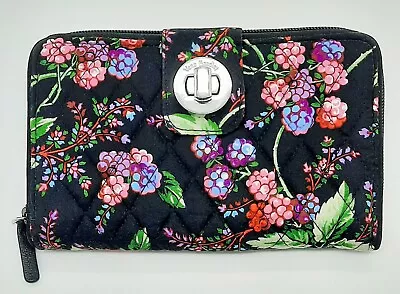 Vera Bradley Retired Quilted Winter Berry RFID Turnlock Wallet EXCELLENT COND. • $24.99