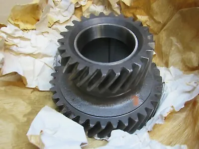 Idler * Gear NP200 Transfer Case New Old Stock Kaiser M715 M7125 (C15) • $145