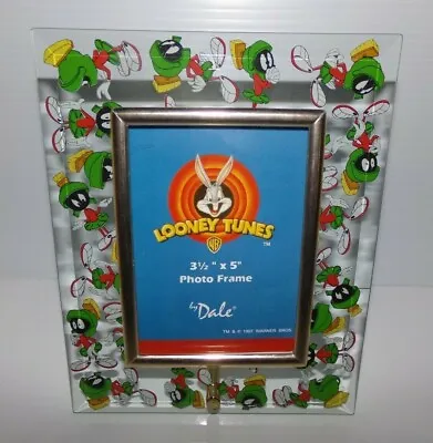 1997 Looney Tunes Marvin The Martian 5  X 7  Glass Picture Frame • $27.95