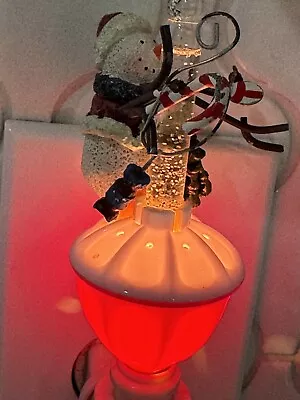 Vintage Plug-In Cozy Christmas Snowman Sparkling Glitter Holiday Night Light • $7.50