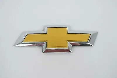 Chevy 23125930 6  Emblem Malibu Rear  • $13.49