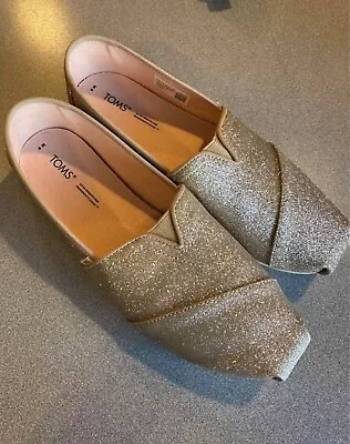 Women's TOMS Rose Gold Glitter Flats Slip On Shoes New Without Box Size 9 US • $24.99
