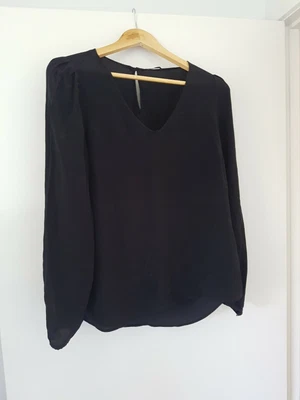 $12 • Buy Massimo Dutti Top