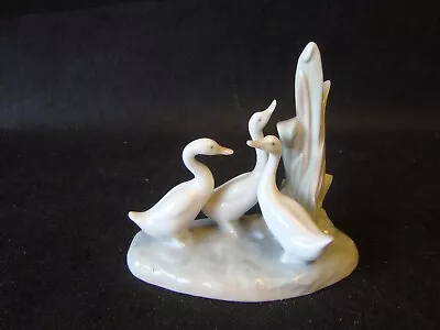 Beautiful Nao By Lladro Three Geese Figurine • £12