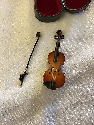 Miniature Violin And Bow Wood 2 7/8  Dollhouse Tiny Instrument Music Room • $20