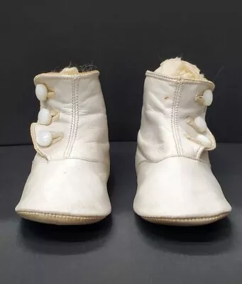 Antique White Leather Baby Shoes • $14.99