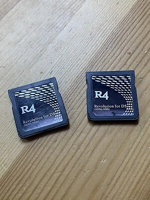 R4 Revolution Nintendo DS & NDSL - Cartridge & 2GB Sandisk SD Card X2 • £25