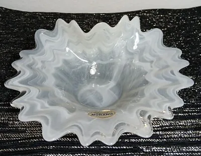 Vintage Murano Art Glass White Veined Ruffle 7.5  Bowl. Vetro Eseguito Maestri M • $42